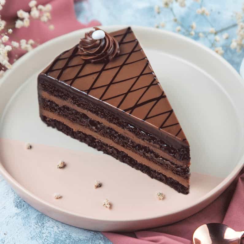 Hazelnut Pastry -1 Slice